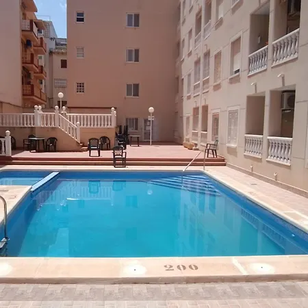 Modern 2-bed 150 M To Locos Beach-pool-free Parking-pmt31 *