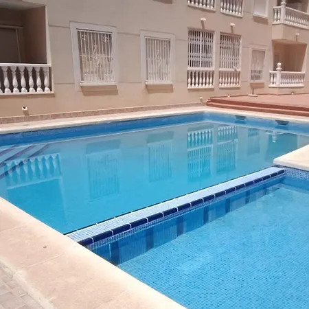 Apartamento Modern 2-bed 150 M To Locos Beach-pool-free Parking-pmt31 *