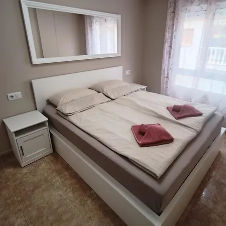 Modern 2-bed 150 M To Locos Beach-pool-free Parking-pmt31 Torrevieja